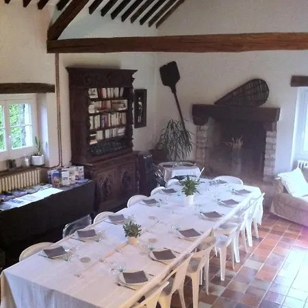 Le Clos Joli Guest house *